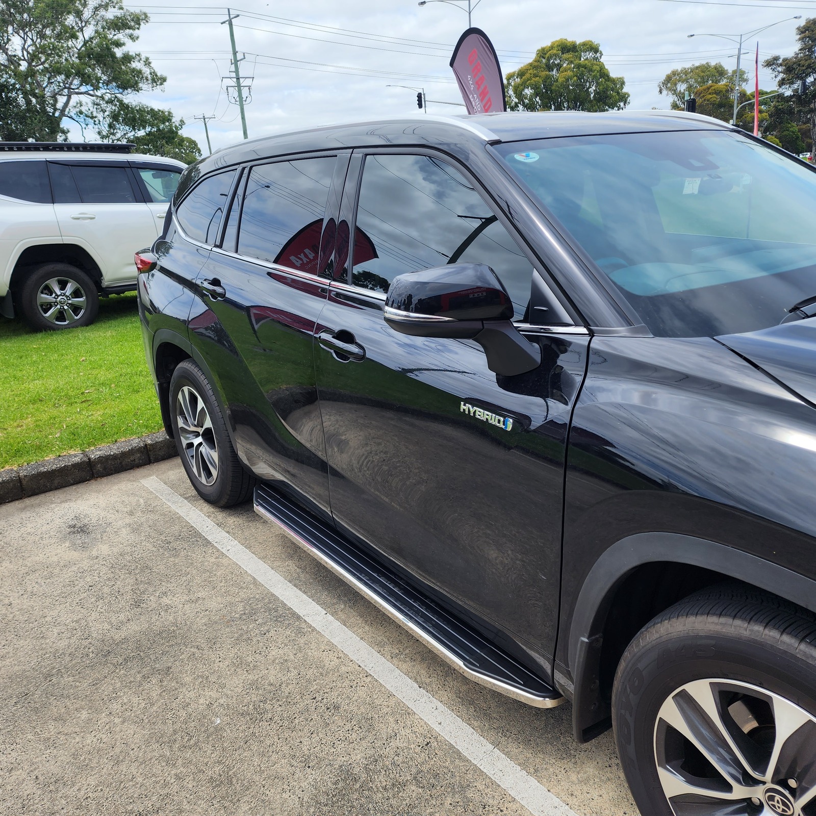 Premium Side Steps Running Boards to suit Toyota Kluger 2020 2024