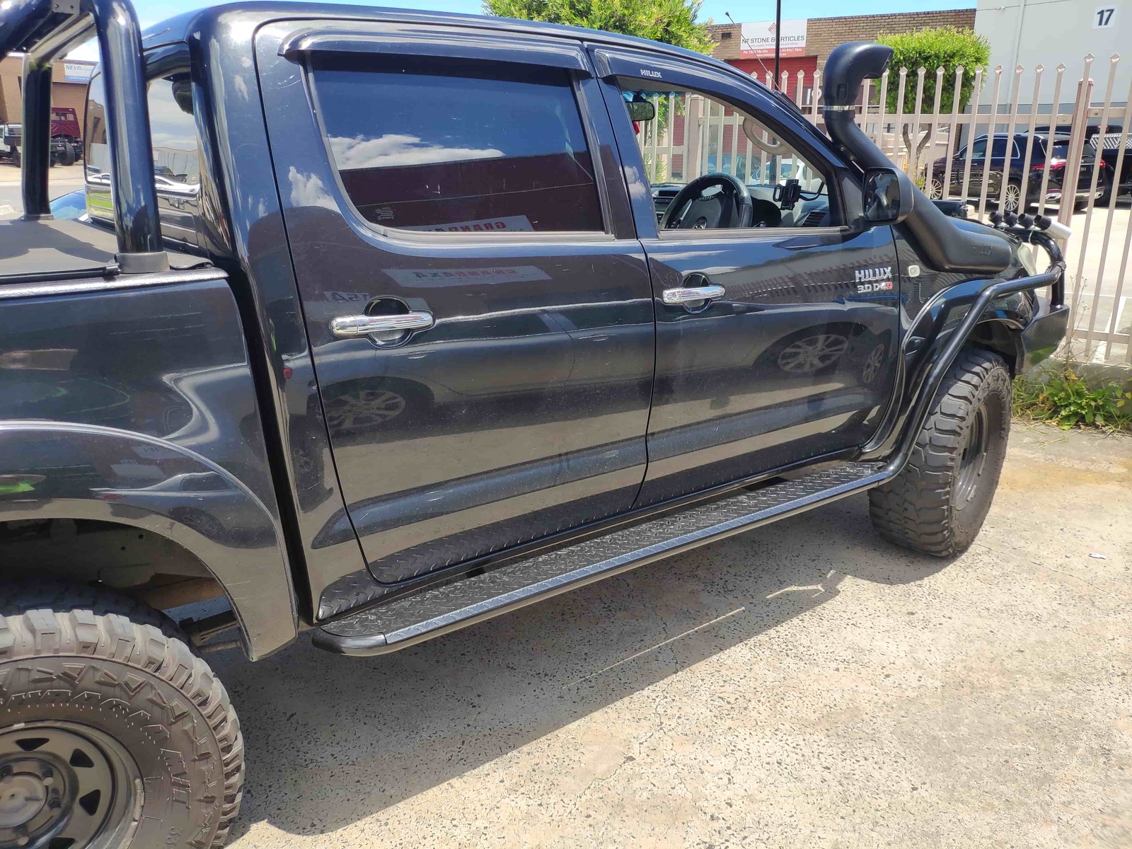 Steel Side Steps Brush Bars Rails suits Toyota Hilux 2005 2014 Dual