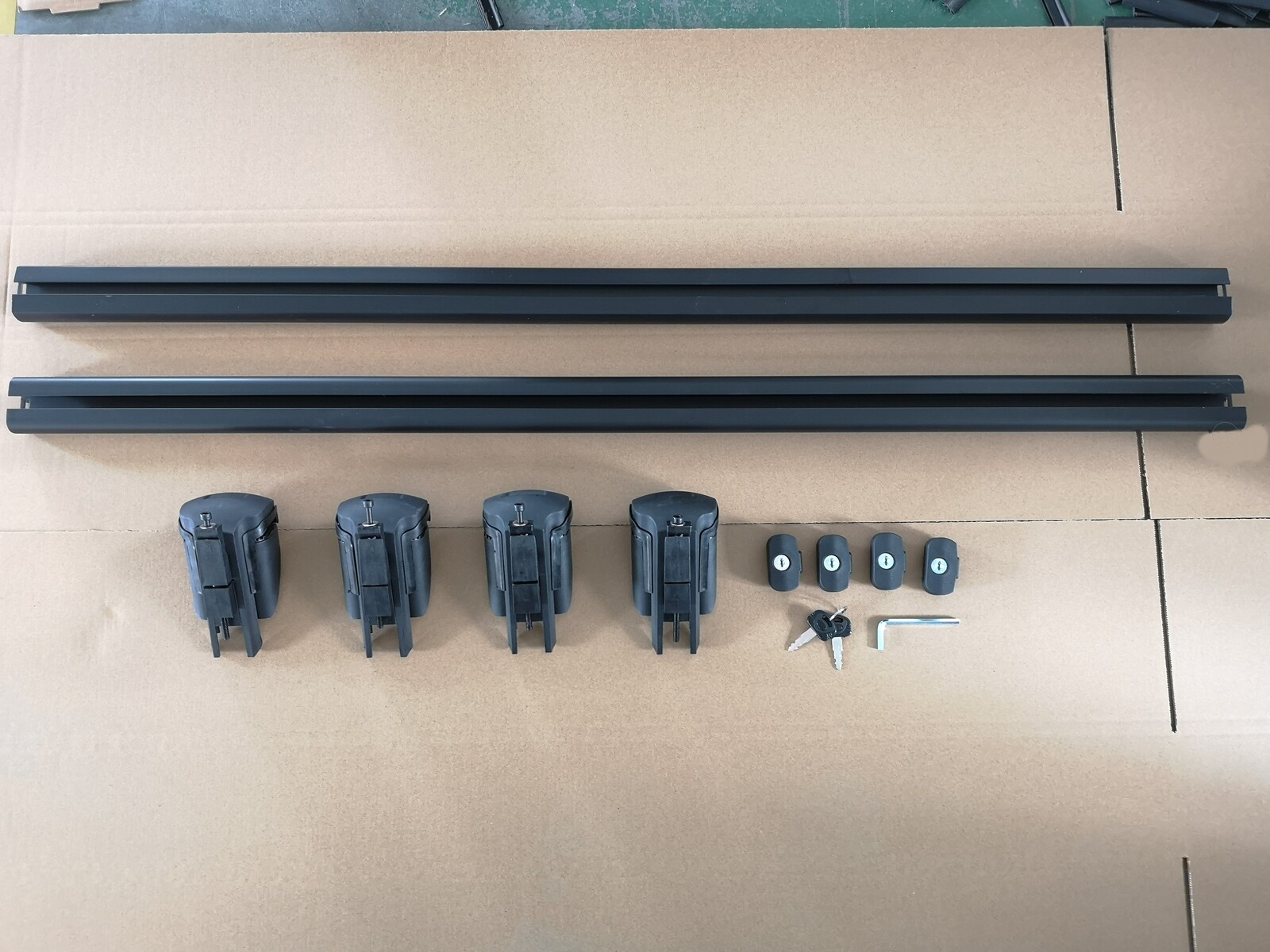 2x BLACK Cross Bar Roof Racks for Nissan XTrail XTrail 20142019