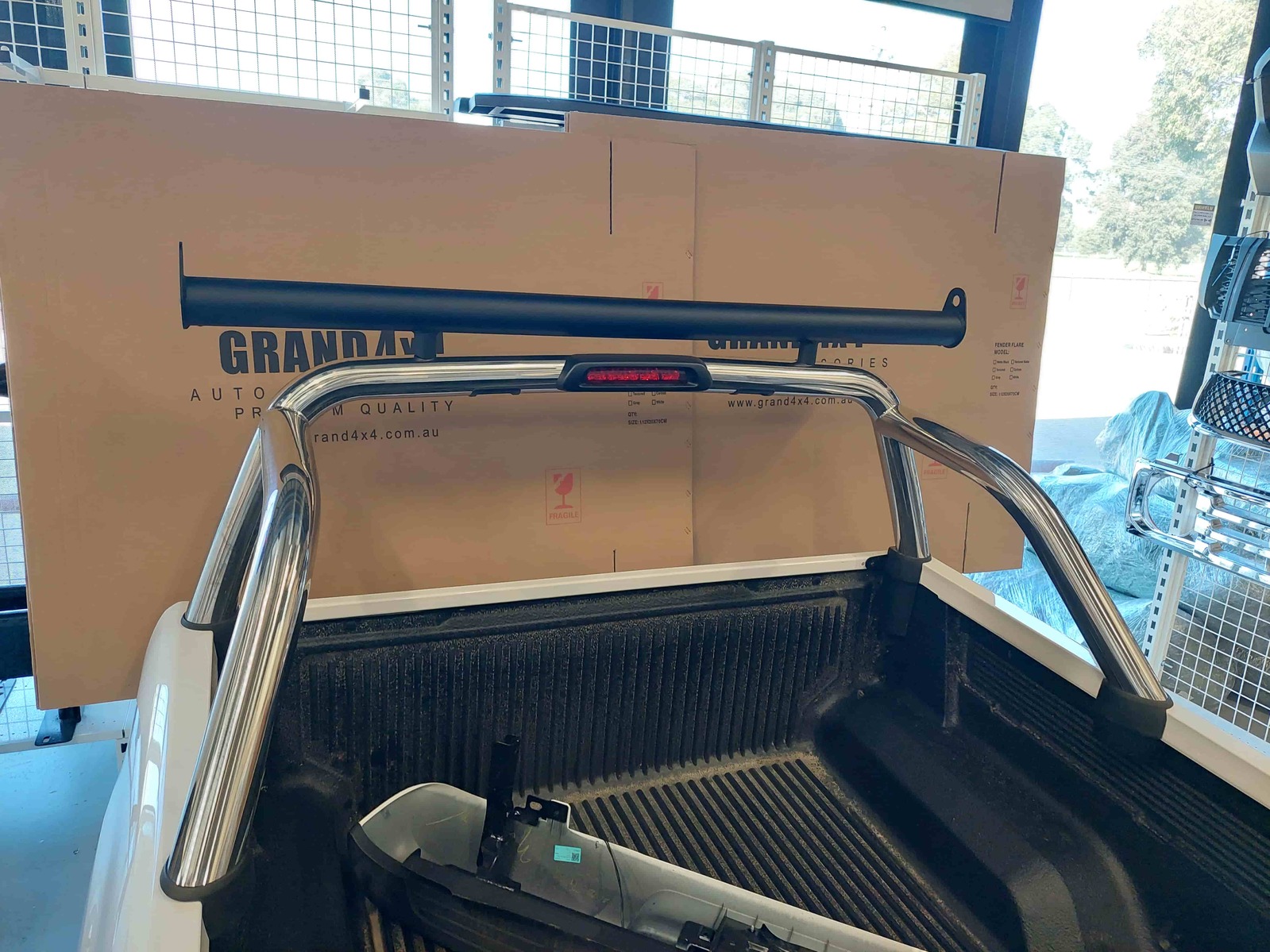 Universal Black Steel Ute Tub Ladder Rack Extension Bar Sports Bar Roll Bar GRAND4x4