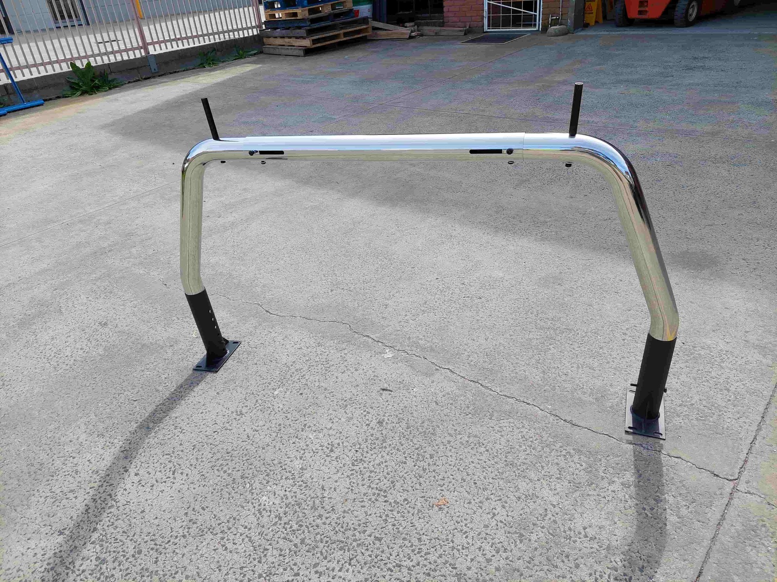 Universal Stainless Steel Adjustable Ute TRAY Ladder Rack Rollbar H