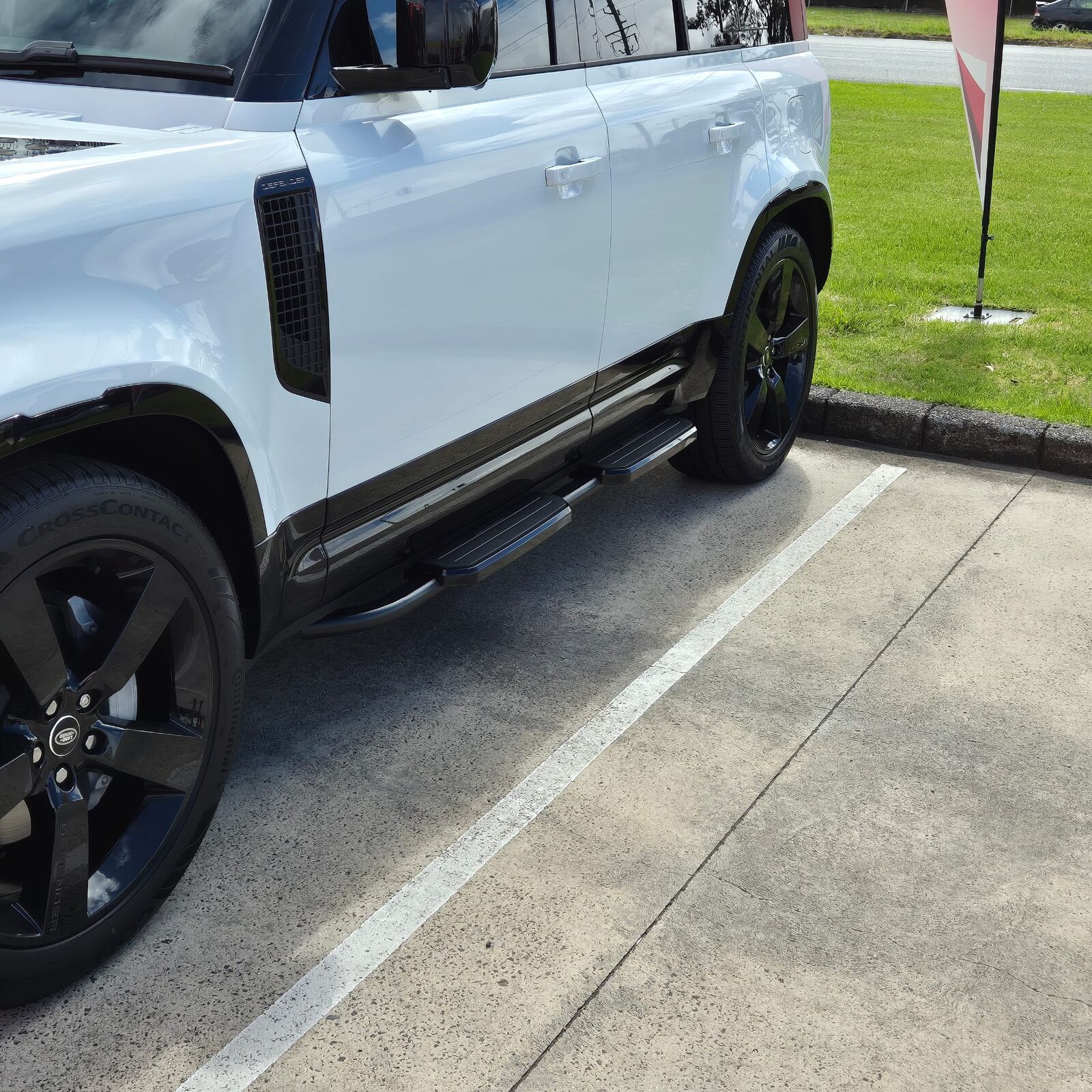 Luxury Side Steps Running Boards For Land Rover Defender 110 130 2020 Luxury Side Steps Running Boards For Land Rover Defender 110 130 2020